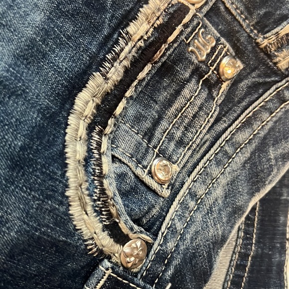 MS ME Easy Straight Jeans - Picture 7 of 8